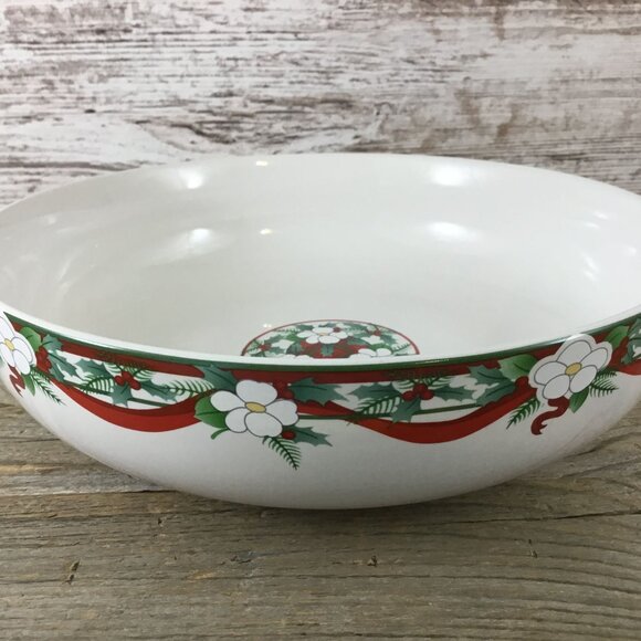 Pfaltzgraff Yuletide Round Vegetable Bowl 8 3/4" X 2 1/4" Christmas-Themed - Picture 10 of 12